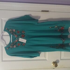 Ladies boho Mexican style embroidery dress